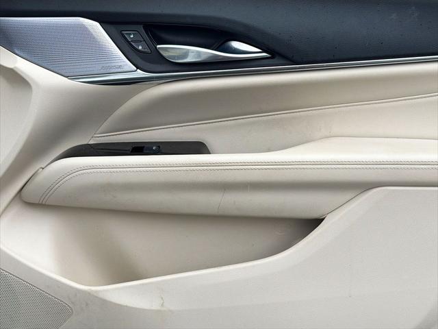 2023 Cadillac CT4 Luxury