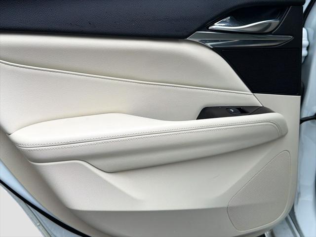 2023 Cadillac CT4 Luxury