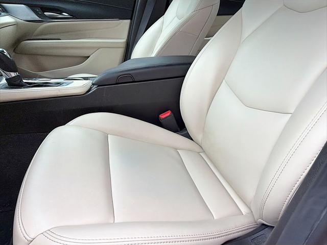 2023 Cadillac CT4 Luxury