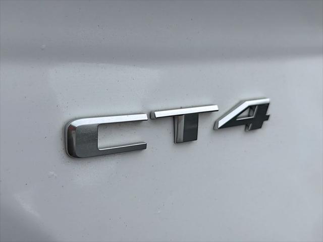 2023 Cadillac CT4 Luxury