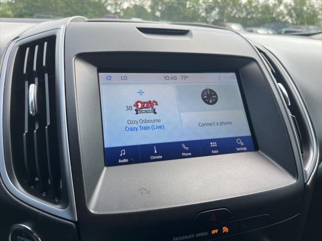 2020 Ford Edge SE