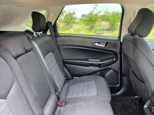 2020 Ford Edge SE