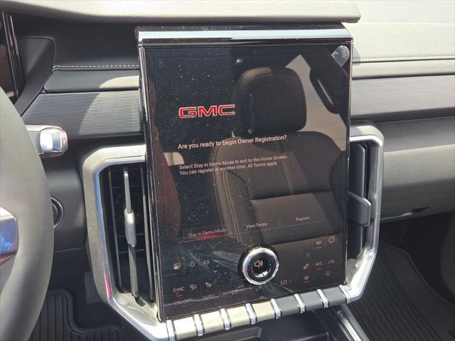 2026 GMC Acadia Elevation FWD