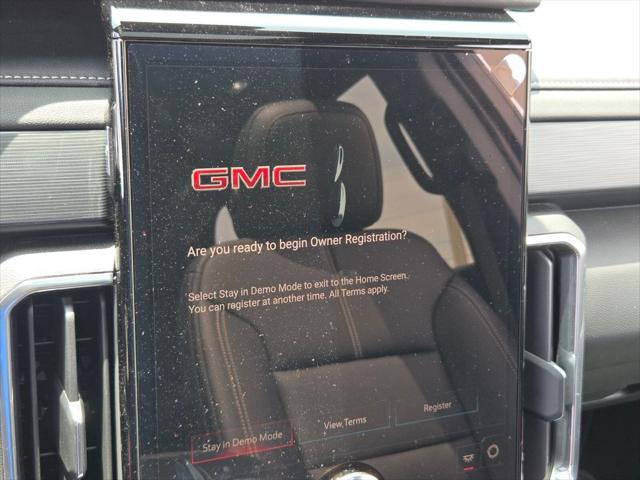 2026 GMC Acadia Elevation FWD