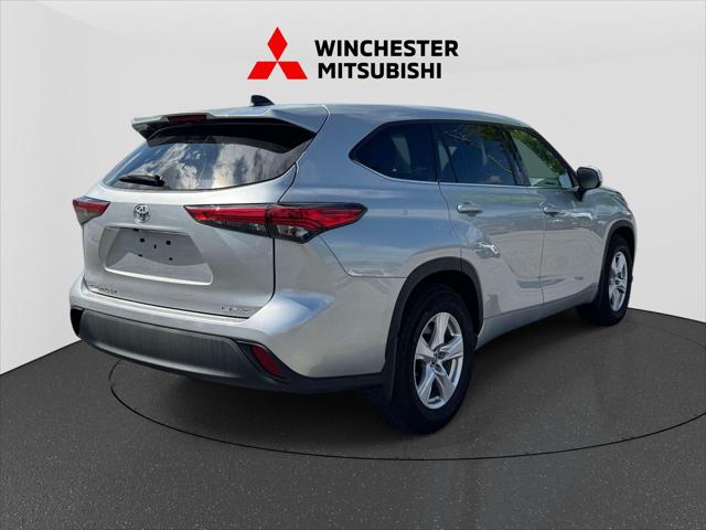 2022 Toyota Highlander LE