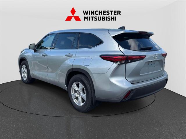 2022 Toyota Highlander LE