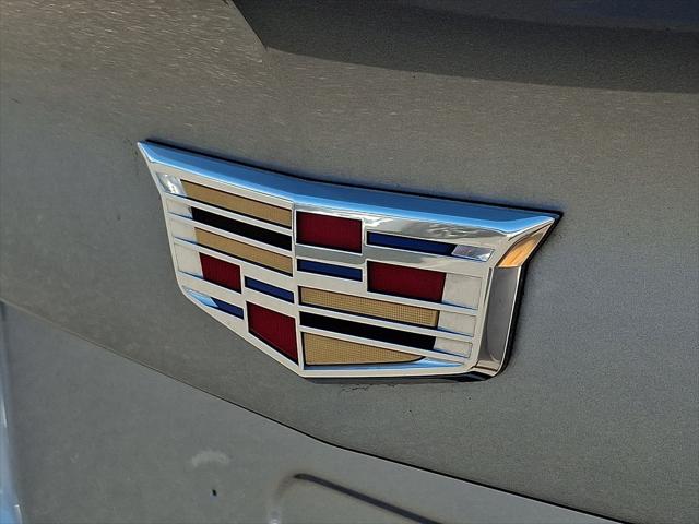 2024 Cadillac XT4 AWD Premium Luxury