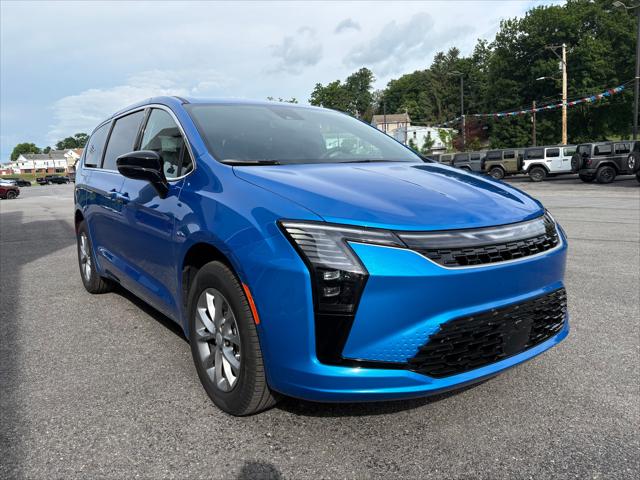 2027 Chrysler Pacifica Select AWD