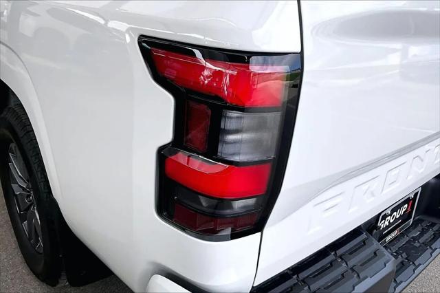 2026 Nissan Frontier Crew Cab SV 4x2