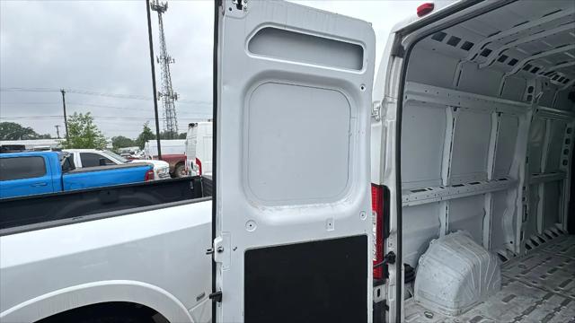 2025 Ram ProMaster 2500 Cargo Van Tradesman High Roof 159" WB w/Pass Seat