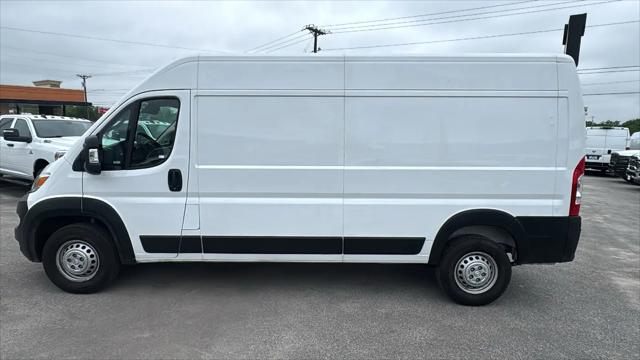 2025 Ram ProMaster 2500 Cargo Van Tradesman High Roof 159" WB w/Pass Seat