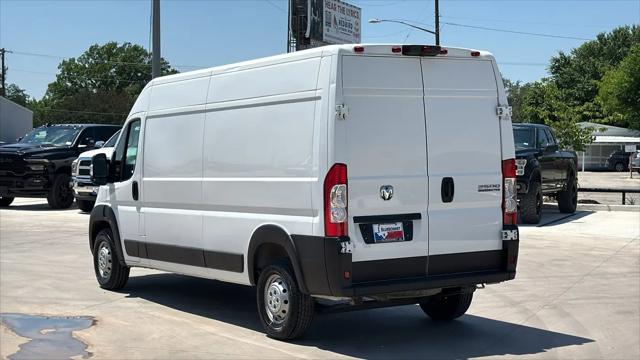 2025 Ram ProMaster 2500 Cargo Van Tradesman High Roof 159" WB w/Pass Seat