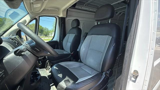 2025 Ram ProMaster 2500 Cargo Van Tradesman High Roof 159" WB w/Pass Seat