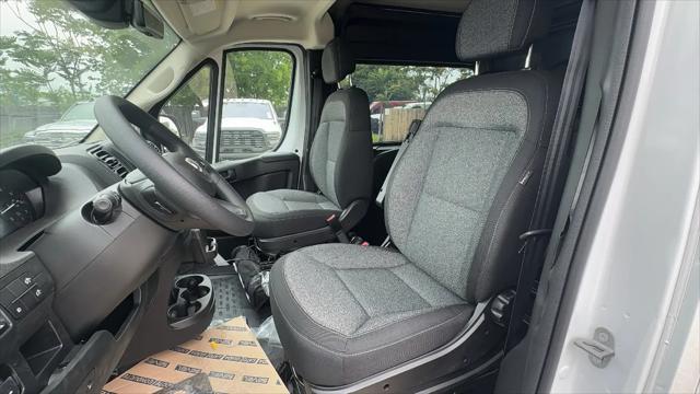2026 Ram ProMaster Cargo Van Tradesman High Roof 159" WB EXT w/Pass Seat