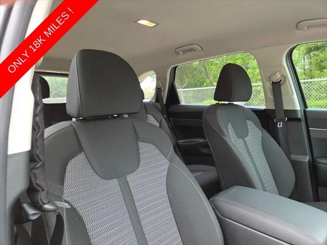 2025 Kia Sorento LX