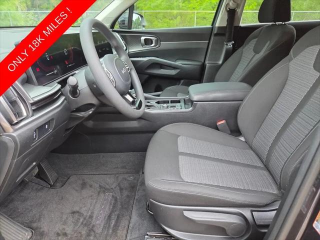 2025 Kia Sorento LX