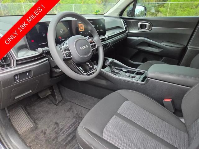 2025 Kia Sorento LX