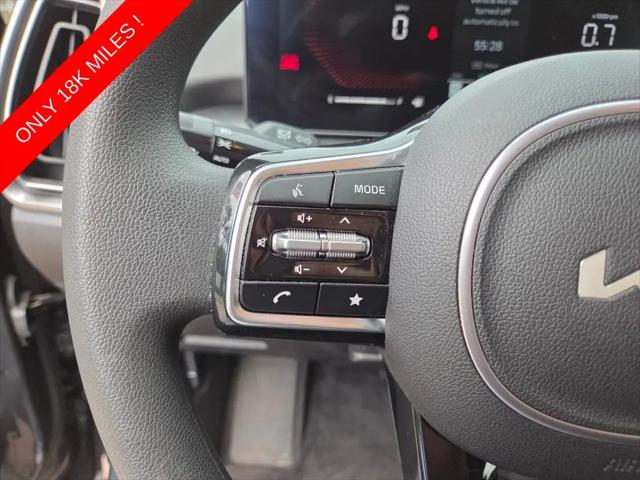 2025 Kia Sorento LX