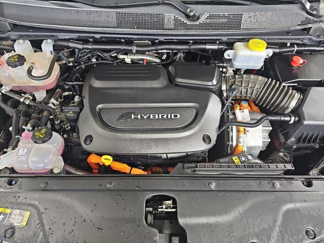 2023 Chrysler Pacifica Hybrid Touring L