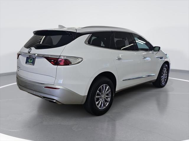 2023 Buick Enclave Essence AWD