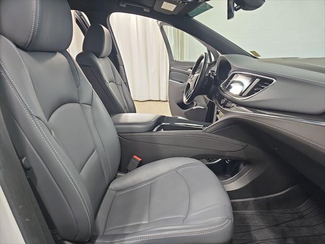 2023 Buick Enclave Essence AWD
