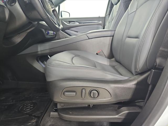 2023 Buick Enclave Essence AWD