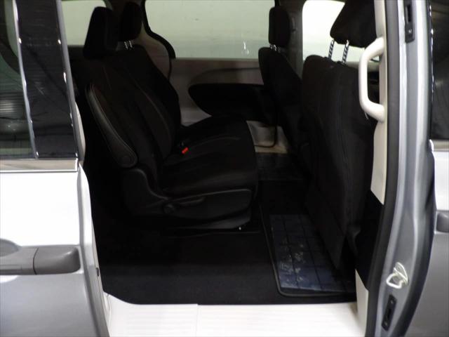 2021 Chrysler Voyager L