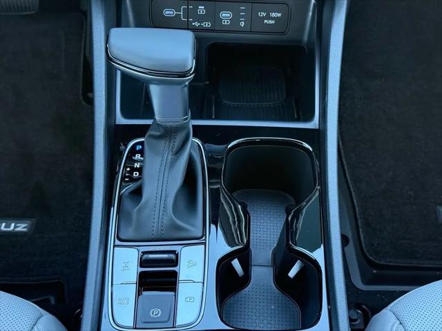 2026 Hyundai Santa Cruz SE
