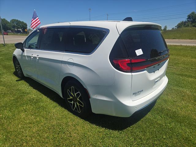 2027 Chrysler Pacifica PACIFICA LIMITED 2027 Chrysler Pacifica PACIFICA LIMITED