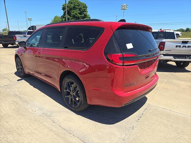 2027 Chrysler Pacifica Limited