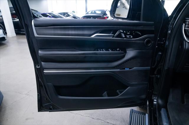 2022 Jeep Grand Wagoneer Series II Obsidian 4x4