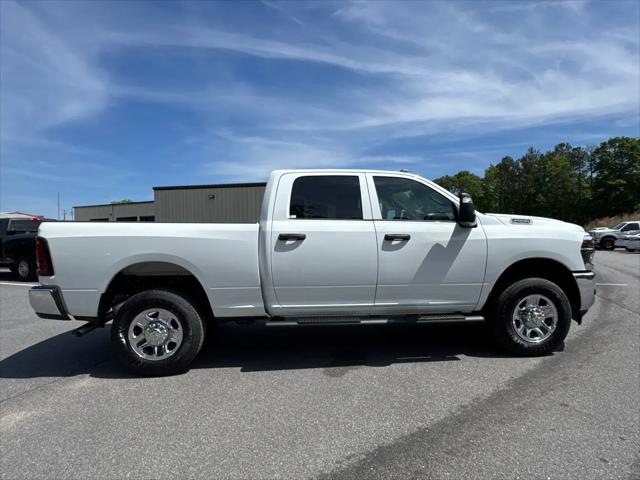 2026 Ram 2500 Tradesman Crew Cab 4x4 64 Box