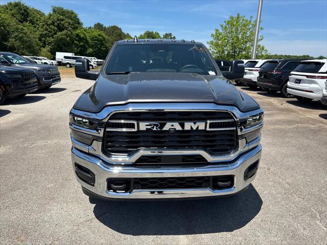 2026 Ram 2500 Tradesman Crew Cab 4x4 64 Box