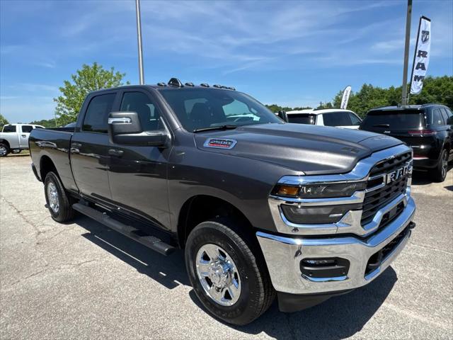 2026 Ram 2500 Tradesman Crew Cab 4x4 64 Box