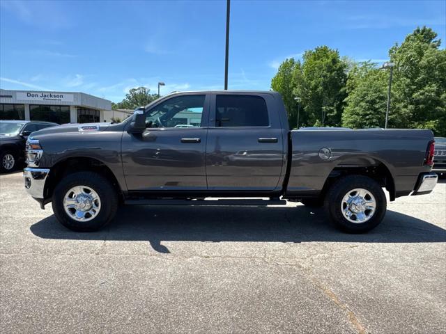 2026 Ram 2500 Tradesman Crew Cab 4x4 64 Box