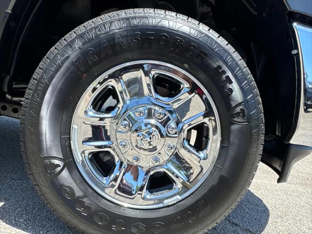 2026 Ram 2500 Tradesman Crew Cab 4x4 64 Box