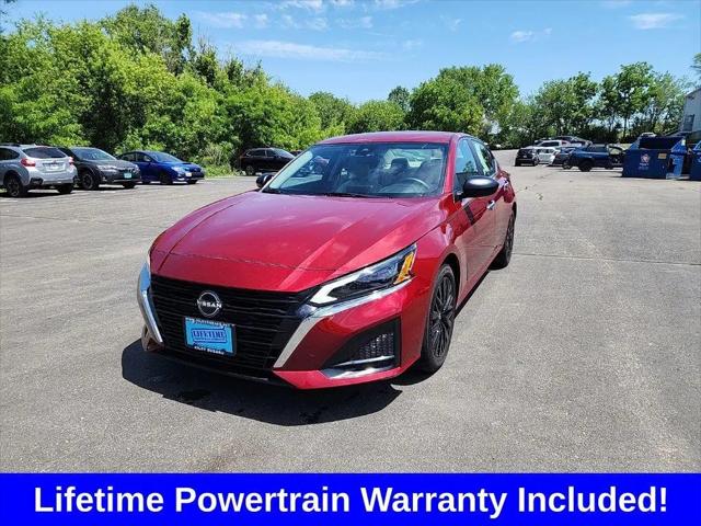2025 Nissan Altima SV FWD for sale in Dubuque, IA