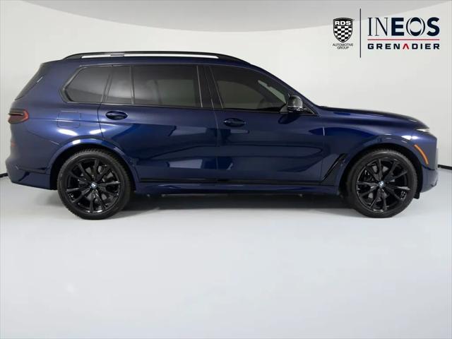 2025 BMW X7 M60i