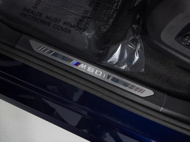 2025 BMW X7 M60i