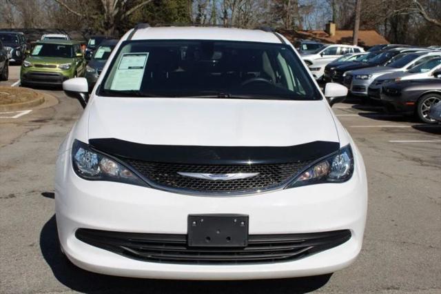 2020 Chrysler Voyager LXI
