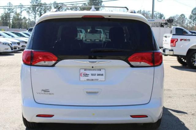 2020 Chrysler Voyager LXI