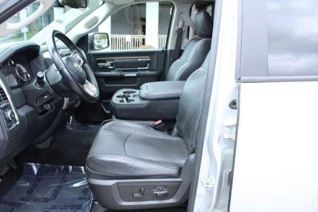 2017 Ram 1500 Laramie Crew Cab 4x4 5'7" Box
