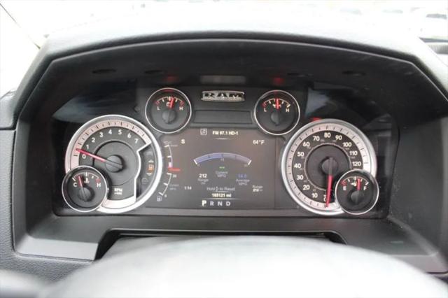2017 Ram 1500 Laramie Crew Cab 4x4 5'7" Box