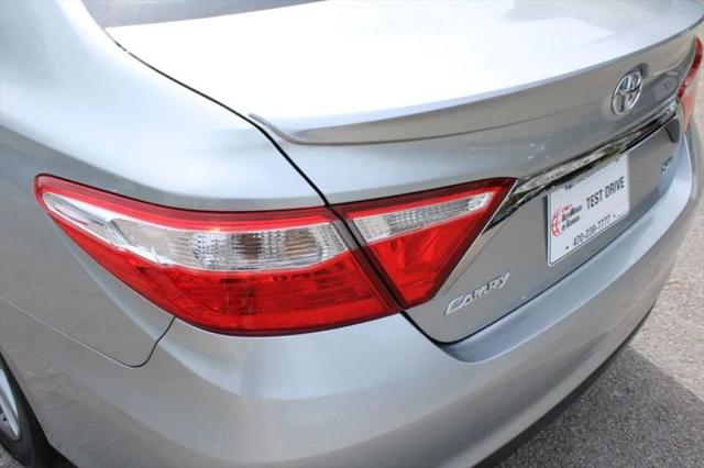 2015 Toyota Camry SE