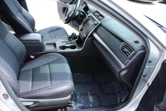 2015 Toyota Camry SE