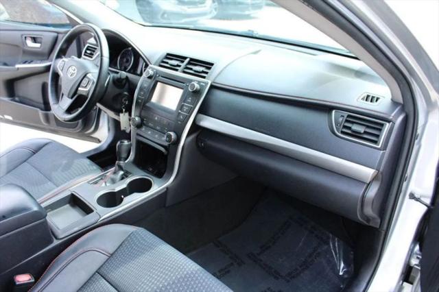 2015 Toyota Camry SE