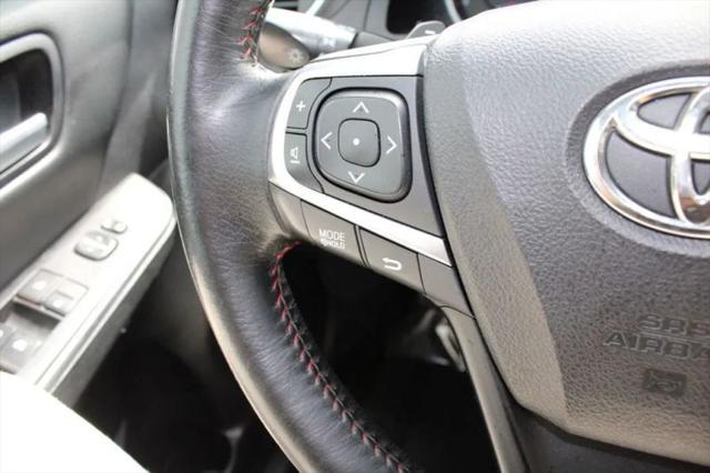 2015 Toyota Camry SE