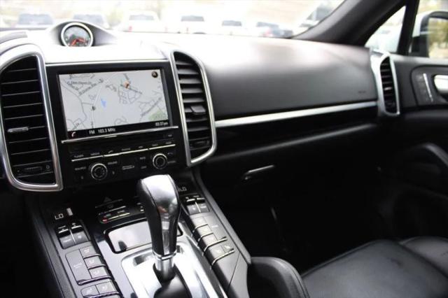 2014 Porsche Cayenne Platinum Edition