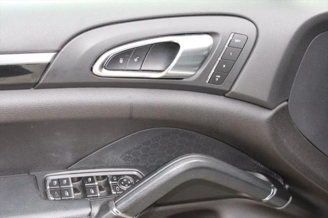 2014 Porsche Cayenne Platinum Edition