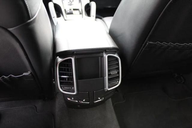 2014 Porsche Cayenne Platinum Edition